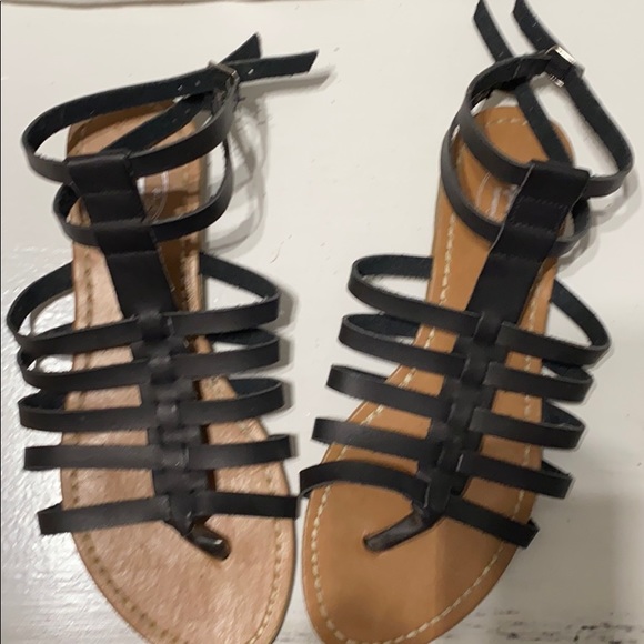 Gladiator sandals - Picture 3 of 3